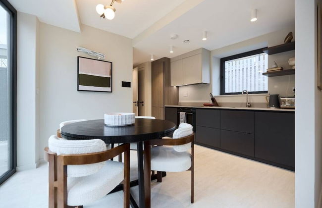 The Letchford Garden Mews - Elegant 2bdr House With Garden & Patio - Foto 25