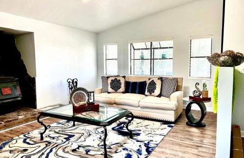 Luxurious Bungalow in Payson - Photo 33