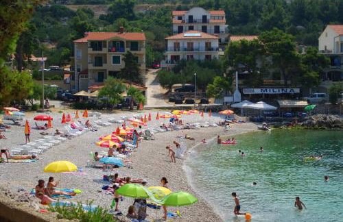 Apartments Punta Milna - Photo 38