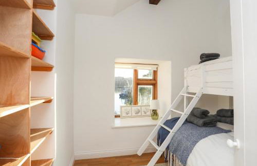 Ynys Faelog Cottage - Photo 23