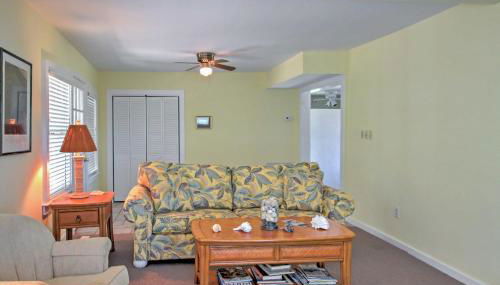 Secluded and Quiet Coastal Home 1 Mile to Boat Ramp - Foto 5