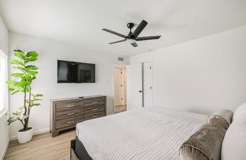 Oak Forest Retreat Sleeps 13 Near Heights - Foto 29