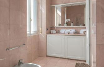 Ruby Como Villa with Lake View By Petra Luxury - Foto 28