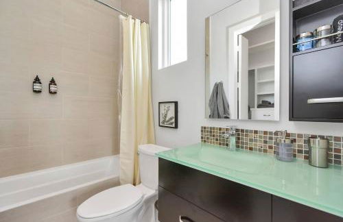 Casa LaBella - Downtown Skyline Views - Sleeps 10 - Foto 25