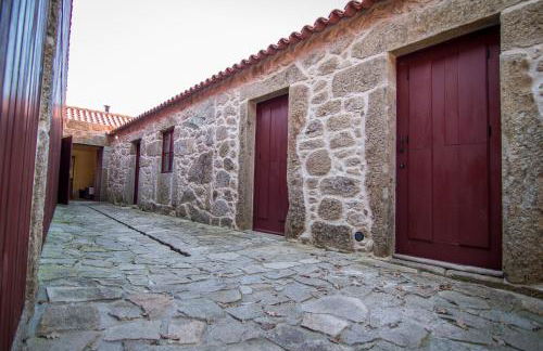 Casas dos Avos - Foto 39