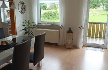 Große helle Ferienwohnung mit Balkon, ruhig gelegen mit guter Verkehrsanbindung - Foto 8