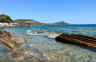 Nicole Boulouris - Foto 6