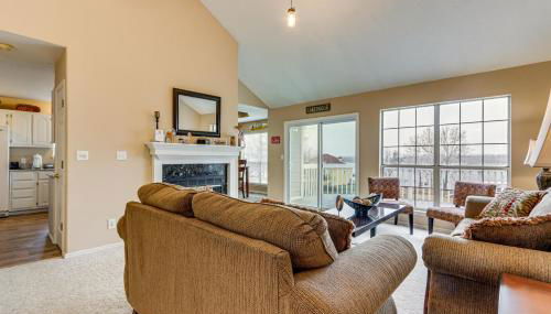 Group Friendly! Waterfront Grand Lake Home with Dock - Foto 4