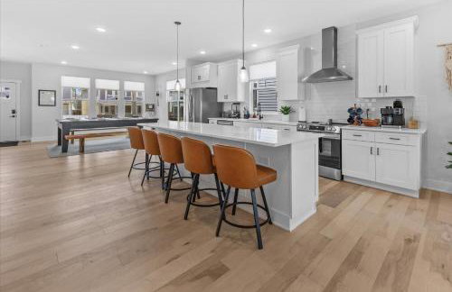 Lux House & Carriage house Furnished for Comfort - Foto 17