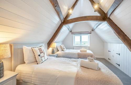 Greenhill Farmhouse - Photo 16