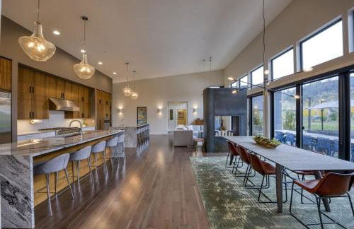 Green Acres - Serene Luxury Wine Country Retreat - Photo 3