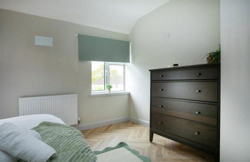 4 Bed Contractor Accommodation in Longbridge - Foto 10