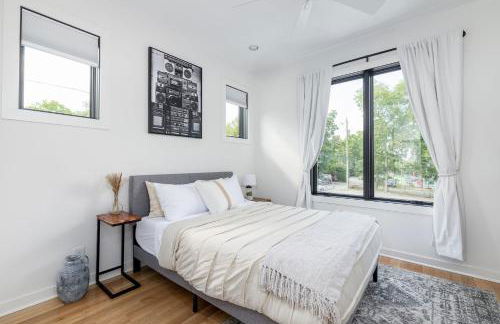 Extra Spacious 4 Bed / 4.5 Bath Music Row Home - Foto 33