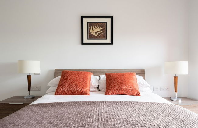 2 bed 2 Bath Greenwich Apart. - London - Foto 10