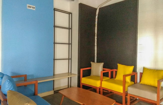 Cozy Studio with Bunk Bed at Dave Apartment near UI - Foto 24