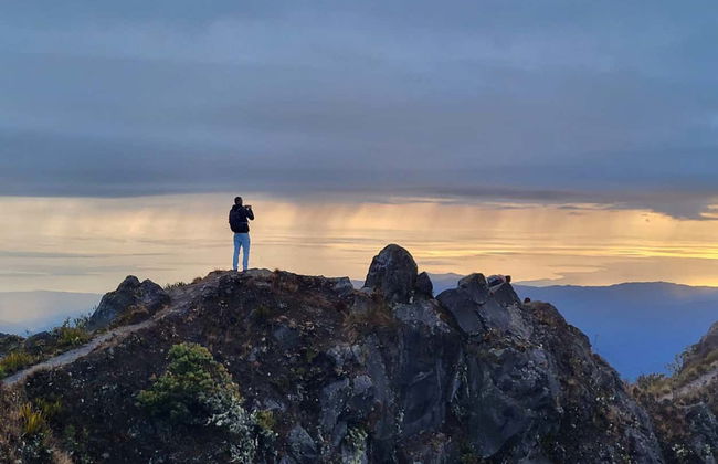 Baru Volcano Sunrise Jeep Tour - Photo 1