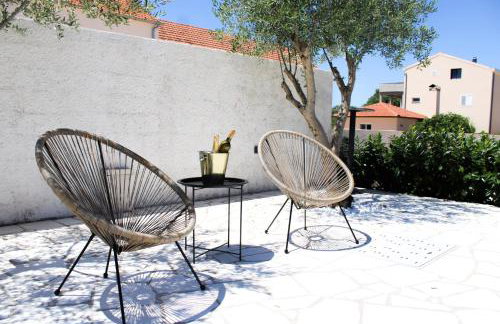 Holiday home Bevanda - Photo 34