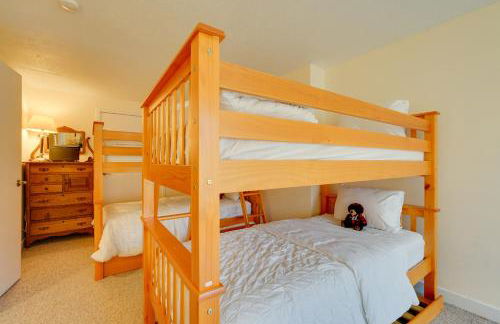 Sunny Stratton Townhome about 1 Mi to Skiing! - Foto 19