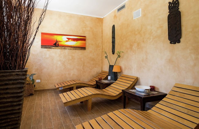 Gorgeous Holiday Home with Hot Tub, Whirlpool, Pool, Garden - Foto 17