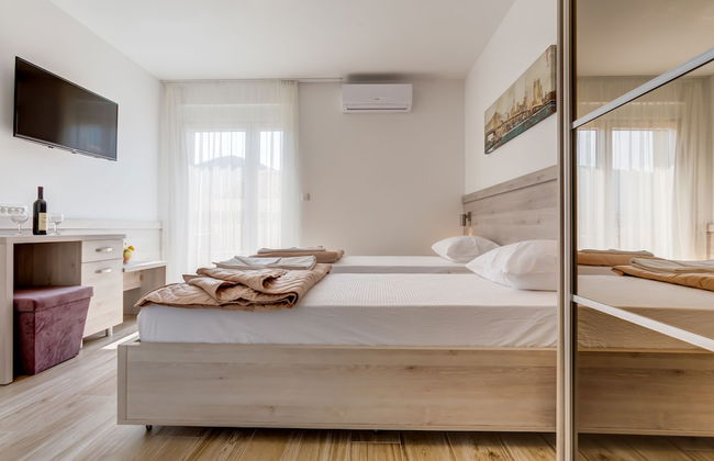 Almare apartments Budva - Photo 20