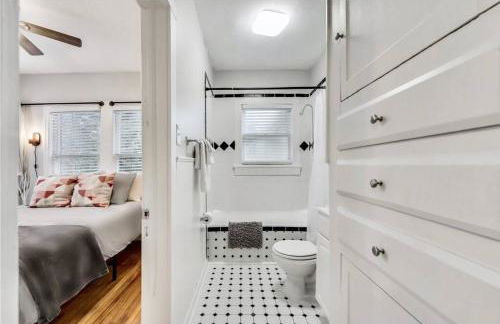 Global Cup Lower-Greenville Landing Close to Everything - Photo 11