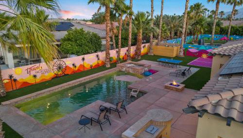 Luxurious Villa Living in Indio w/ Pool/Spa - Foto 2, sunbed, Garden view