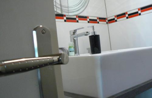 Les Tulipiers, Parking Sécurisé, Lit Queen-Size, le Mans Centre - Foto 13