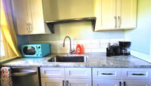 King bed and Queen Sofa bed / room TV Wifi - Foto 2