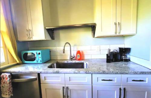 King bed and Queen Sofa bed / room TV Wifi - Foto 2