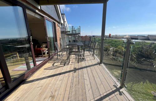 Beachfront Bliss at Laughing Water - Pass the Keys - Foto 11