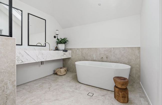 Maple Suite, Berry - by Linnaeus Collection - Foto 22