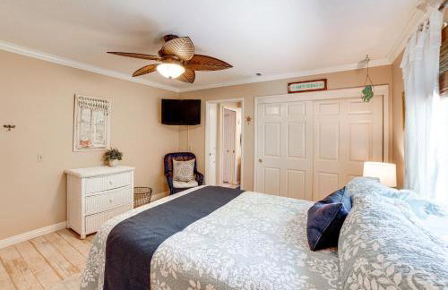 Pet-Friendly Riverside Retreat with Private Spa! - Foto 18