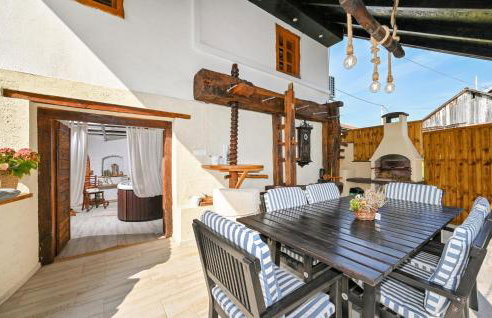 Gorgeous Home In Gornja Voca With Sauna - Foto 18