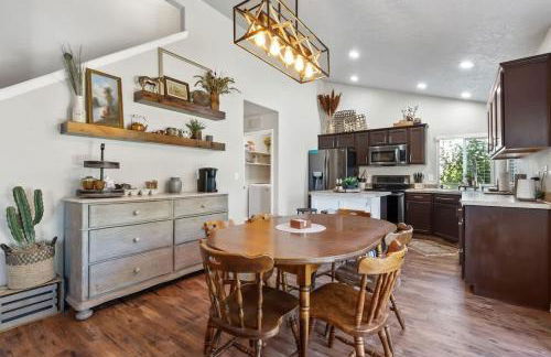 Southwestern Style 4 Bedroom Nampa Home Sleeps 16! - Foto 7