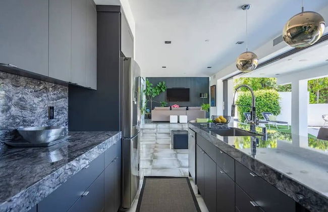 Troy Dr - Sleek & Modern Hollywood Hills Home With Stunning Views - Foto 24