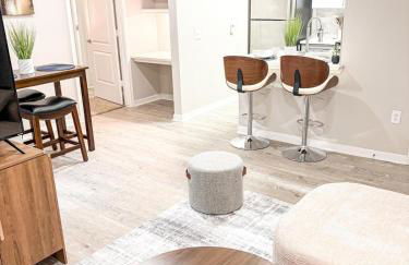 Contemporary 1BR Retreat Quiet Serene Setting - Foto 7