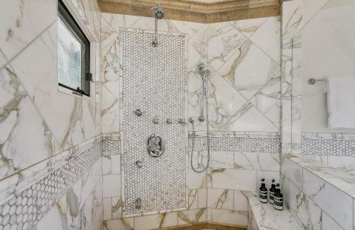 Luxury, renovated, oceanfront home with incredible deck & views - dogs welcome - Foto 40