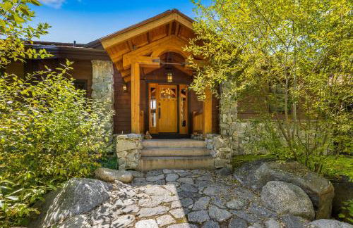 Steelhead Chalet 23 - Tamarack Resort - Deck - Garage - WiFi - Hot tub - Foto 6