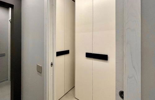 Elegant & Comfortable Modern Home with swimming pool - Foto 30