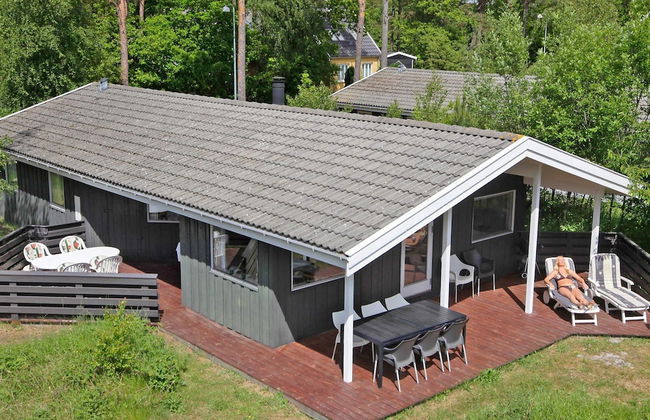 8 Person Holiday Home in Nexo-by Traum - Photo 30