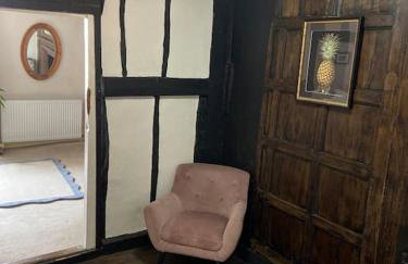 The Old Mint House F1 Silverstone Racetrack - Foto 34