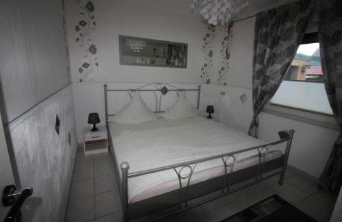 Haus Abbi, Ferienwohnung mit Schwimmbad - Foto 23