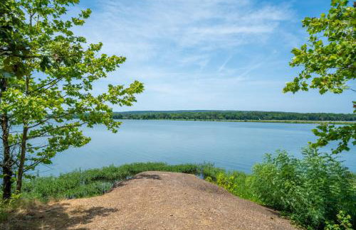 Nordin's LakeHouse, Lakefront Hideaway on Delaware Bay Sleeps 10 - Foto 28
