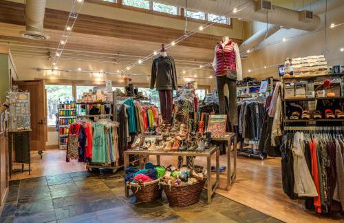 Black Butte Ranch: Hilltop Getaway - Foto 28