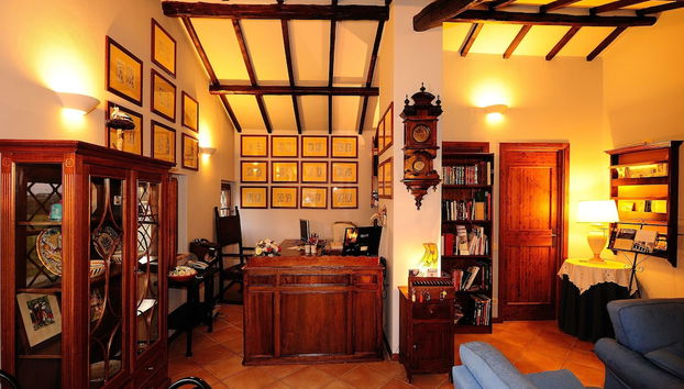 Mostrador de check-in y check-out