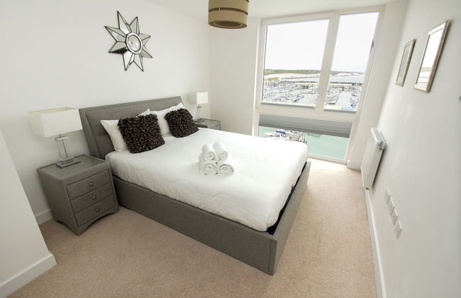 Orion Marina Sea View - Parking - by Brighton Holiday Lets - Foto 11