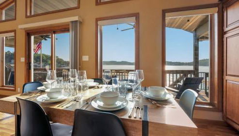 Casa Del Lago 3 bed 3 bath lakefront home with private dock - Foto 4