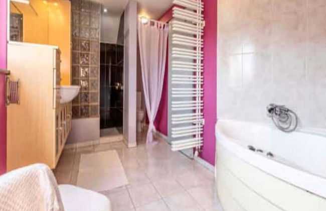 House in Moulin du Ruy With Forest Views - Photo 19