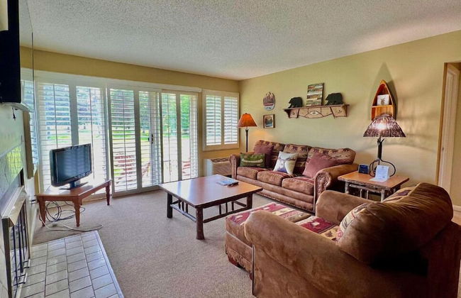 Charming 1BDR Condo w Golf Course View - Foto 6