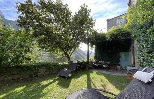 Stunning Medieval Mountain Retreat With Pool - Photo 5